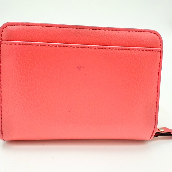 Kate Spade Wellesley Cara Wallet in GUC - Picture 3 of 10